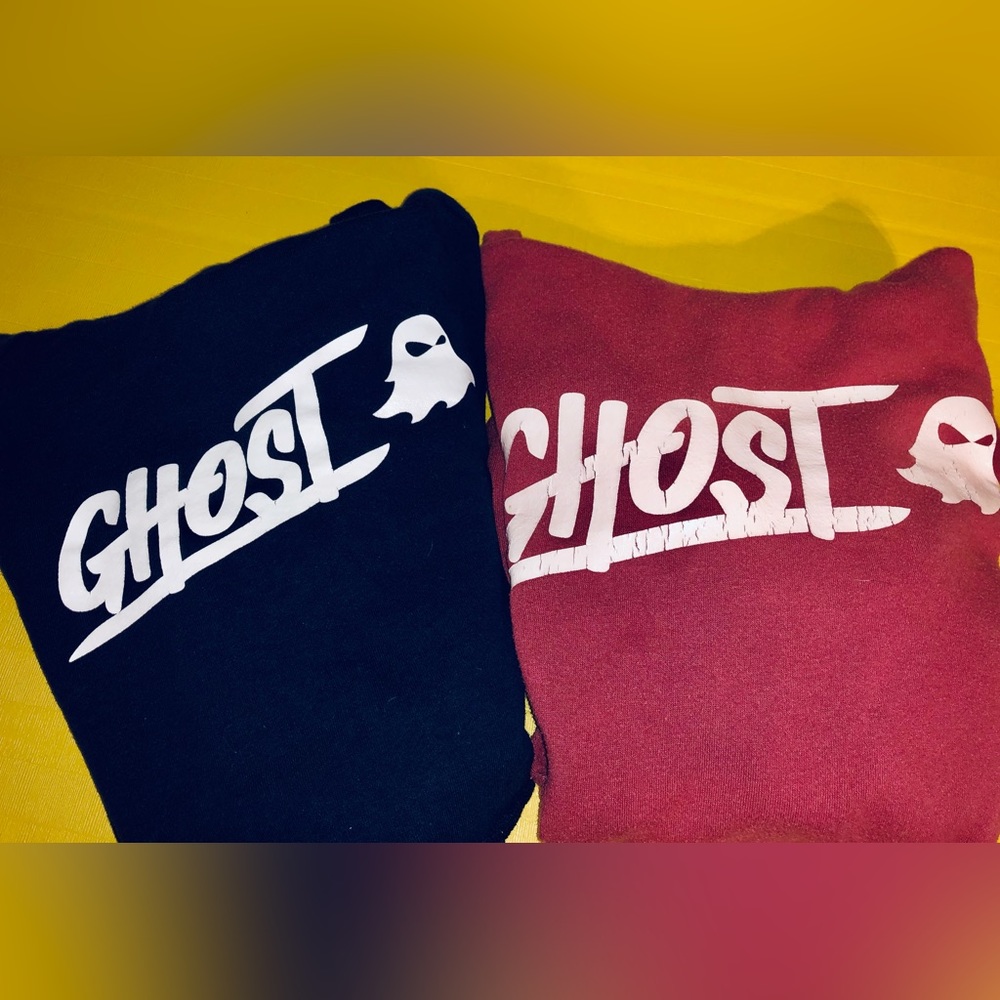 GHOST LIFESTYLE Hoodie/Crop top